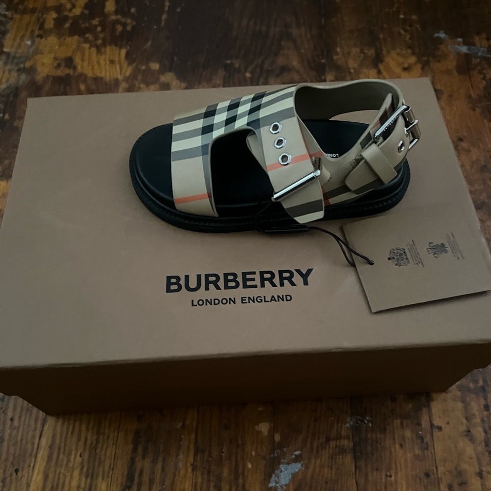 Burberry Black and Cream Sandals with Adjustable Straps